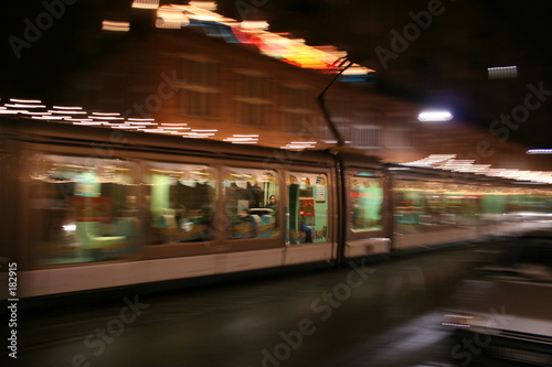 tram grande vitesse ?