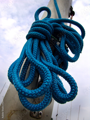 boat rope on pole