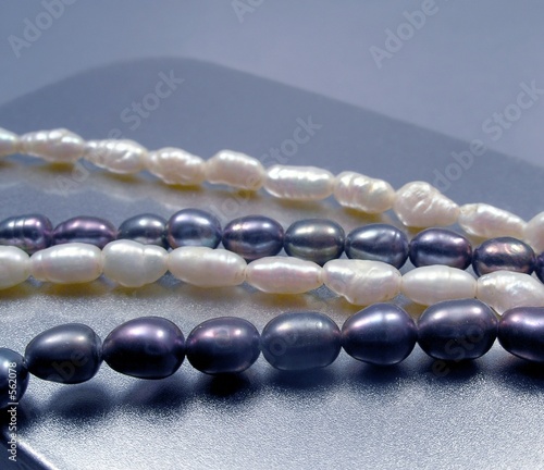 black and white pearl beads.