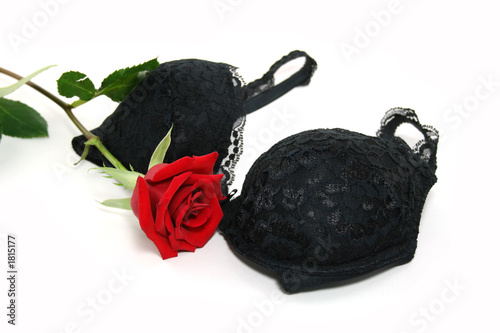 black lace bra