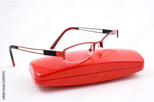 red glasses, specs, spectacles with red case