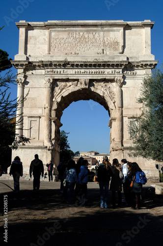 arco di tito ai fori imperiali