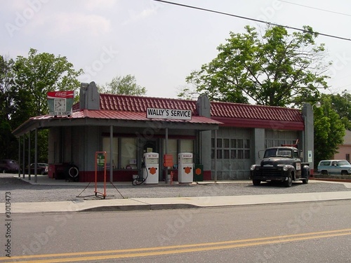 walley's gas station