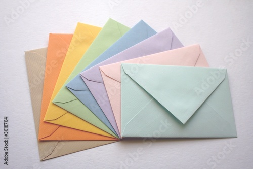 Enveloppes multicolores