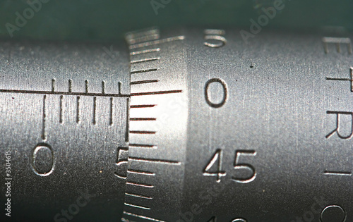 metric micrometer