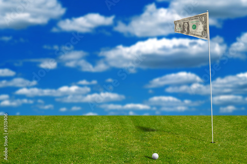 golf ball with money flag