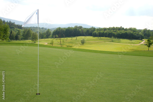 Golf - flag