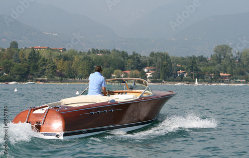 Bateau sur le Lac de Garde