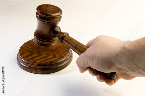 GAVEL