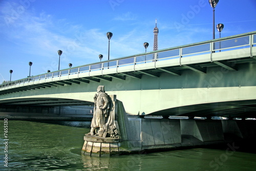 paris, zouave du pont de l'alma