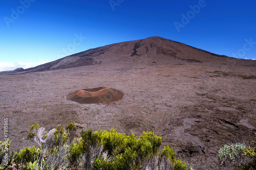 piton de la fournaise sur l'île de la Réunion