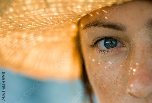 girl with hat