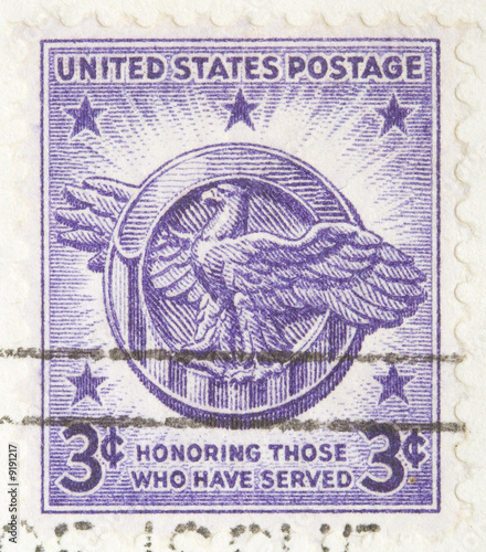 This is a Vintage 1946 three cent USA postage stamp Honoring