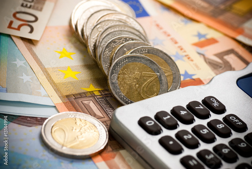 euro cash - argent salaire liquide en euros et calculatrice