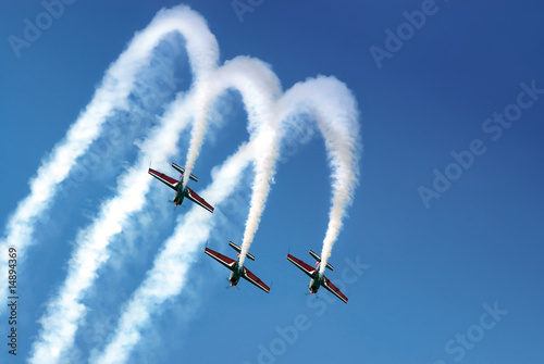 aerobatic 3