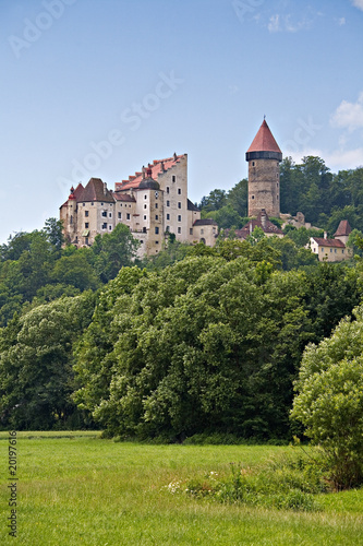 Burg Clam