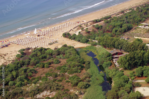 spiaggia attrezzata in sicilia