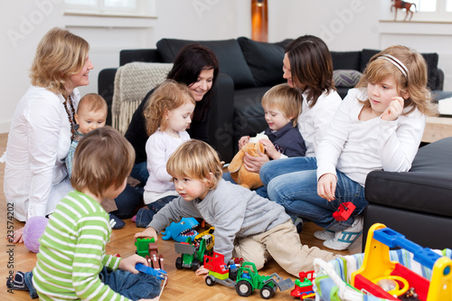 spielgruppe im wohnzimmer