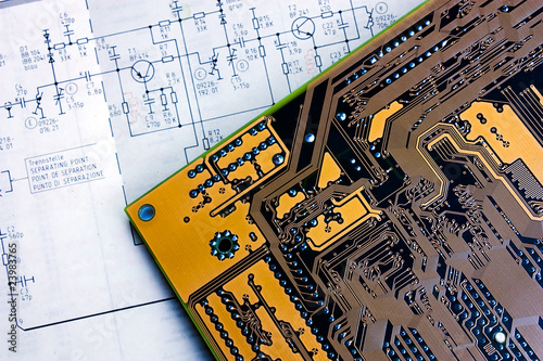 schematic diagram and electronic board