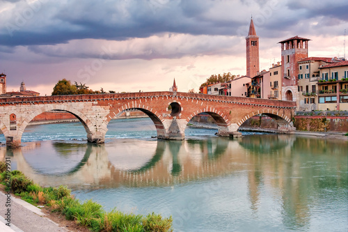 Ponte pietra Verona