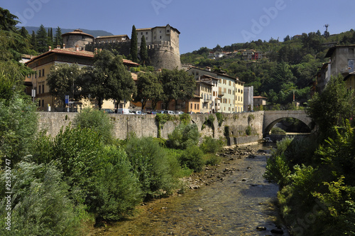 rovereto castello torrente leno provincia di trento