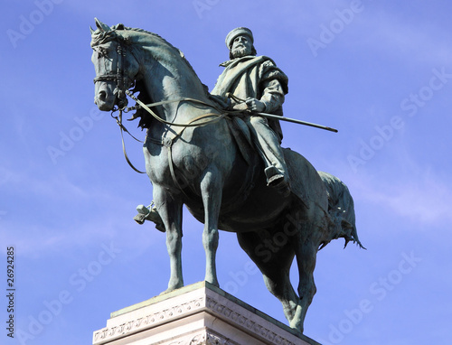 Milano Statua Garibaldi