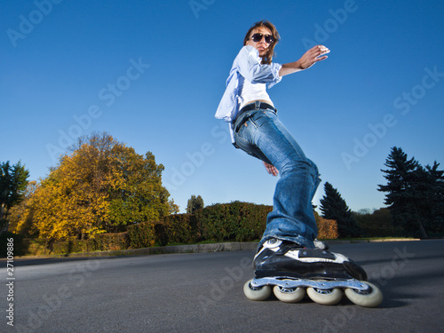 Fast rollerblading