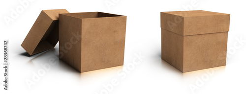 boite ouverte et fermée en carton sur fond blanc