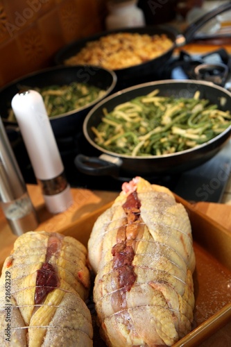 poularde farcie et ses petits legumes