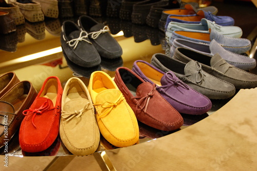 Des mocassins de couleur