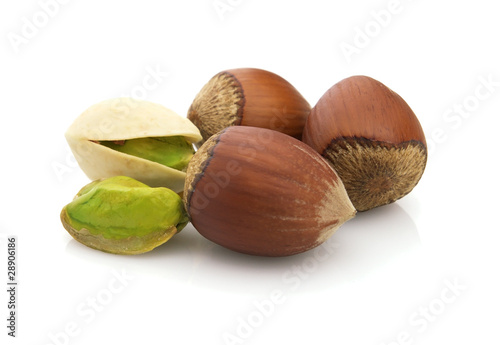 Hazelnut with pistachio