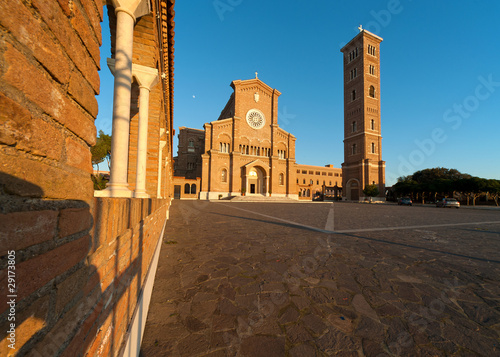 basilica Anzio