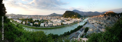 Salzburg Panorama Altstadt Mönchsberg Festung
