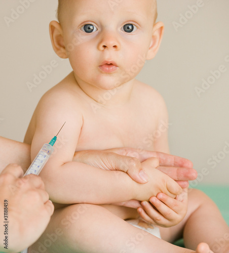 baby and injection