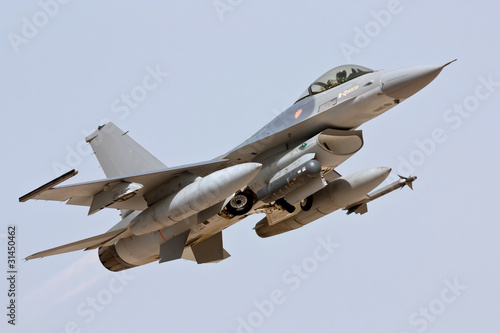 F-16 - Take Off