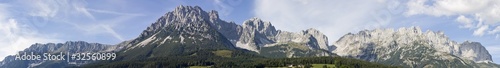 panorama vom wilden kaiser in österreich