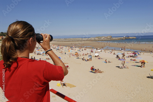 spagna. oceano atlantico, bagnino