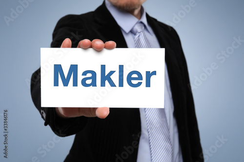 makler