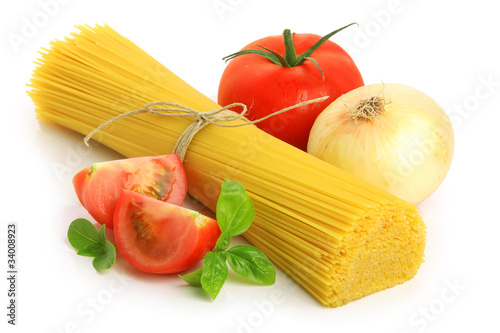 Italian spaghetti and vegetables