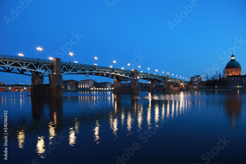 Pont Saint-Pierre in Toulouse