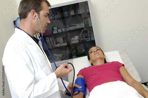 médecin auscultation