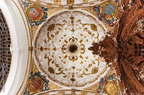 Cúpula del altar mayor en la iglesia del Carmen de Antequera