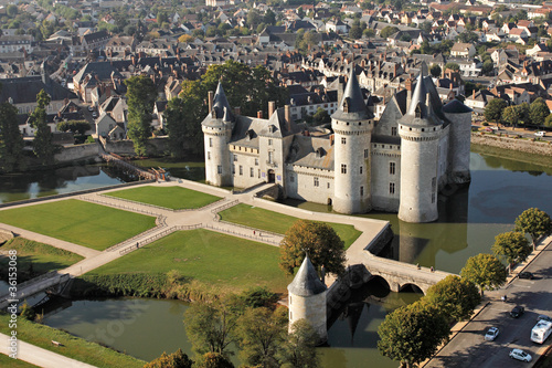 Château de Sully-sur-Loire vu du ciel (45)