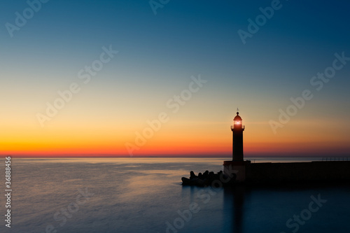 phare crépuscule