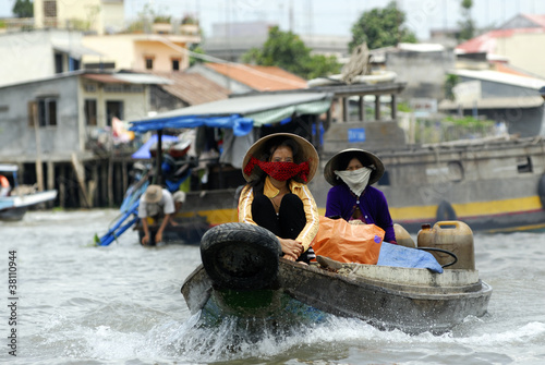 floating market, cai be, mekong delta, vietnam