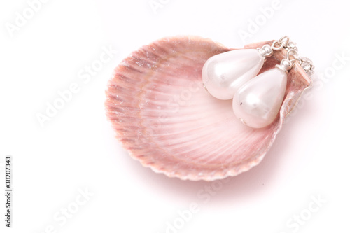 Pearl earrings