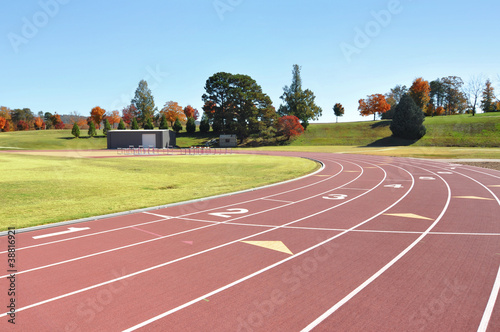 Race and running course for track and field