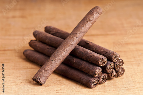 cigarillos