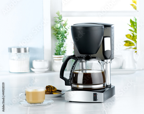 Coffee maker and boiler machine for home use and banquet