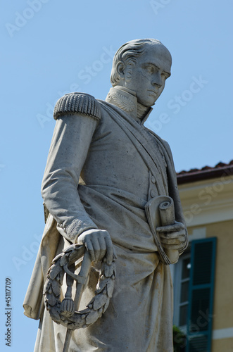 Statua di Santorre di Santa Rosa in Savigliano (Cn)